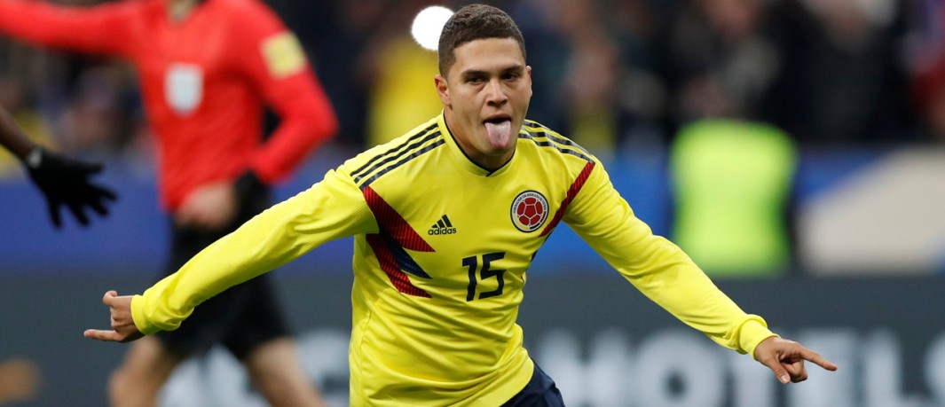 Real Madrid & Liverpool chase Colombian Messi